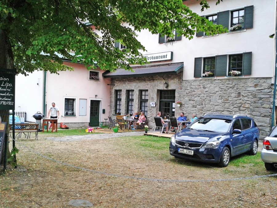 Pension - restaurace - Horní Maršov, letní terasa
